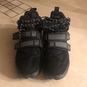 Brand unknown bought for 115 size 11